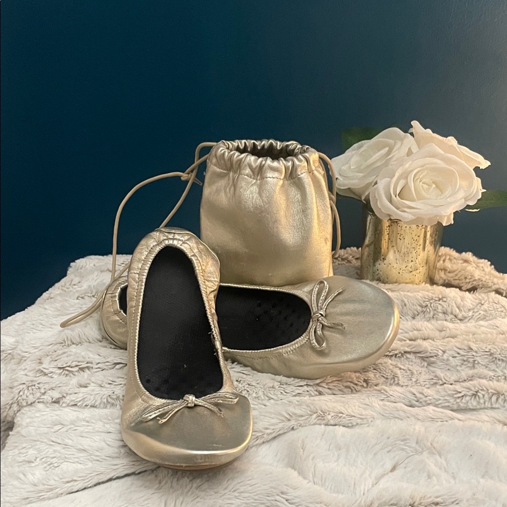 Nine West Gold Flats with Pouch